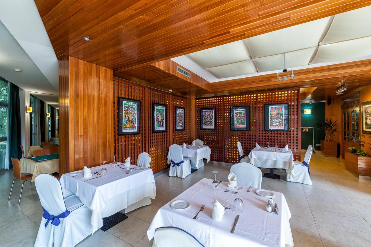 Hotel Balneario De Compostela Brion Екстер'єр фото